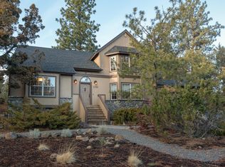 1296 NW City View Dr, Bend, OR 97703