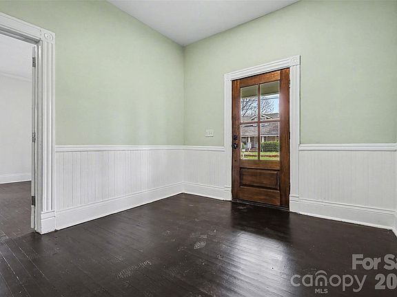 3rd image of 501 E Lafayette St