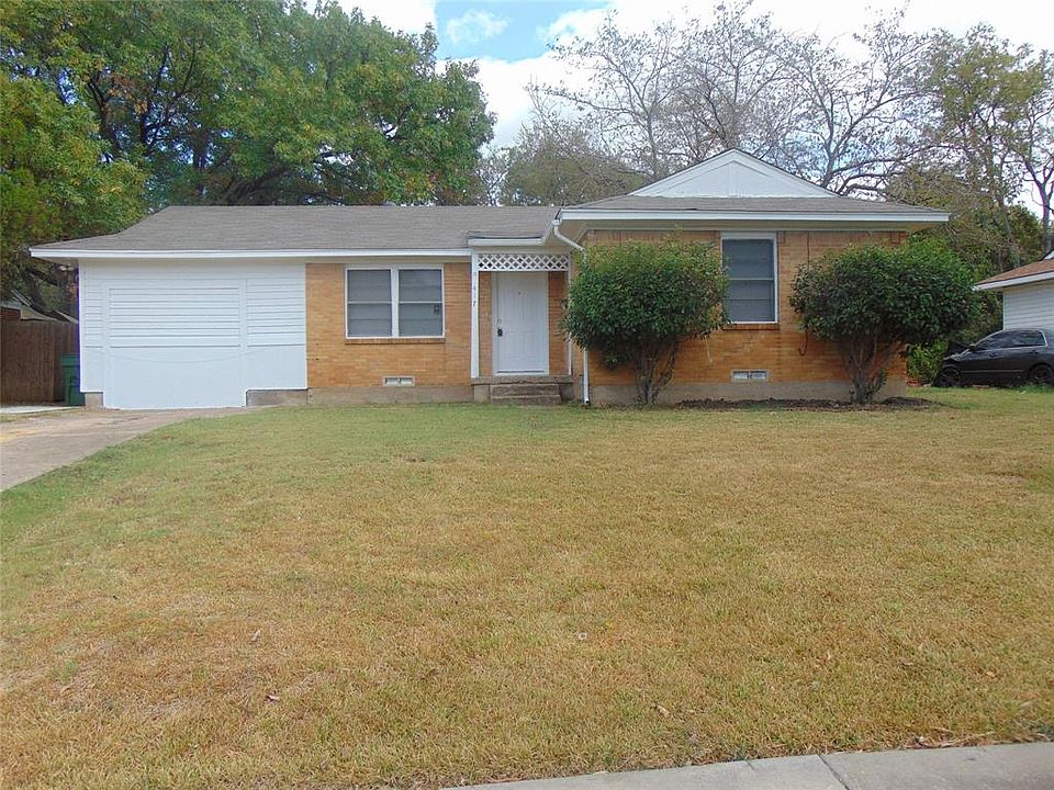 1st image of 417 Meadowbrook Dr