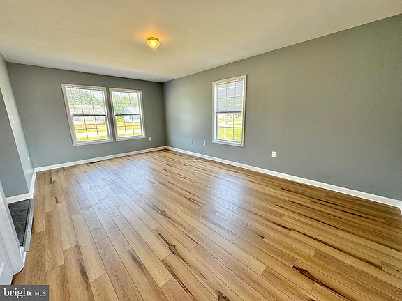 2nd image of 30027 Greenspring Dr
