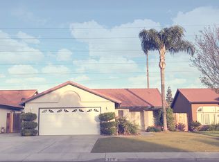 3114 Silverlake Dr, Bakersfield, CA 93312