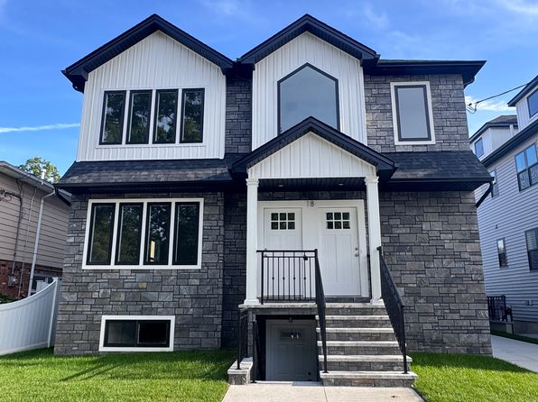 18 Cooper Pl #1