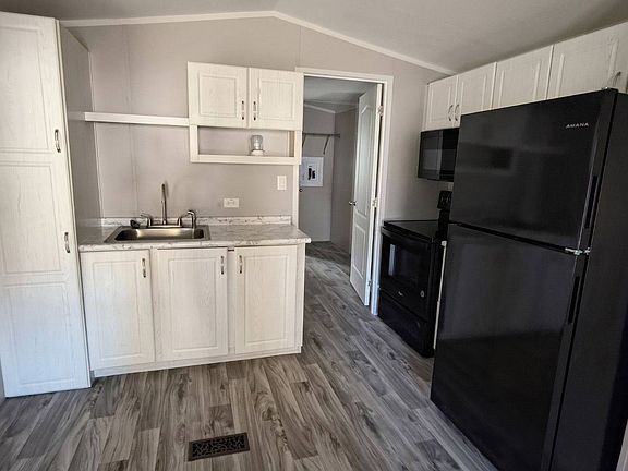 2nd image of 1214 Roseport Rd #22
