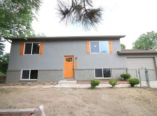3355 Calaveras Way, Colorado Springs, CO 80910