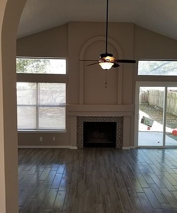 3rd image of 2822 Almond Field Dr