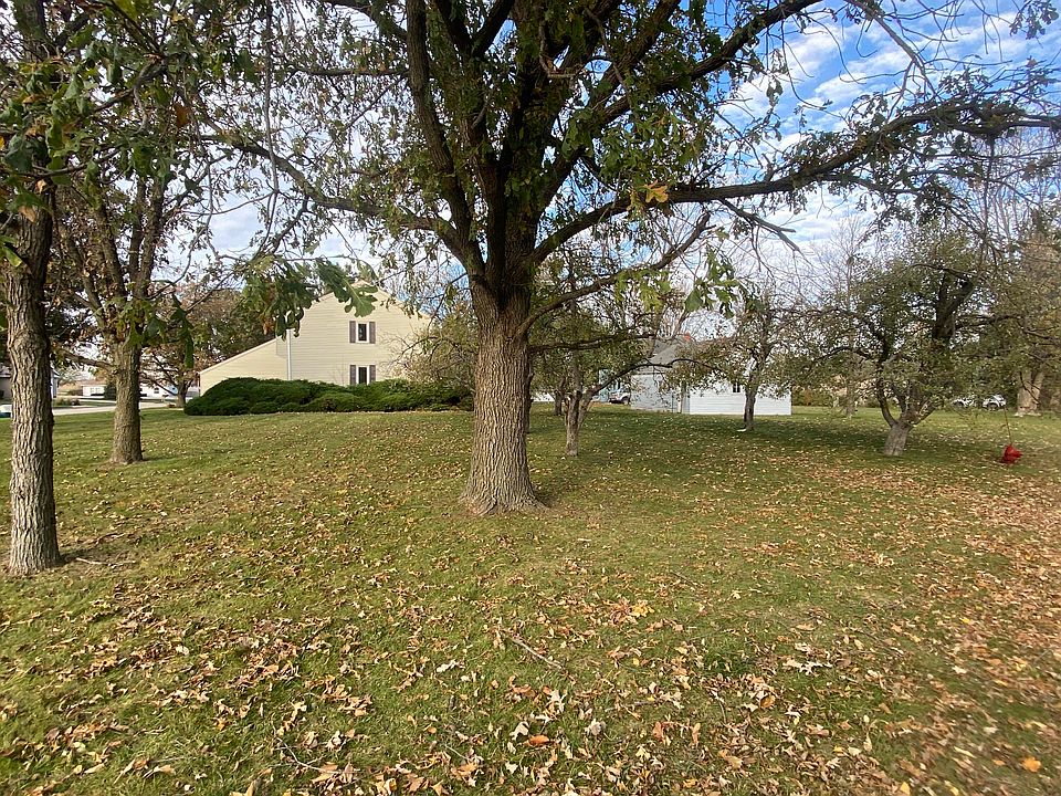 1015 Forty Oaks Dr, Story City, IA 50248 Zillow