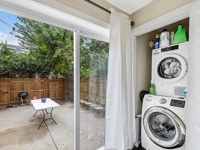 1718 N Gratz St — Photo 9