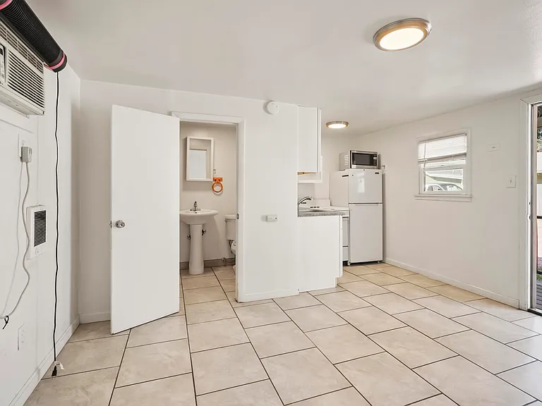 3620 W Colorado Ave #24 — Photo 8