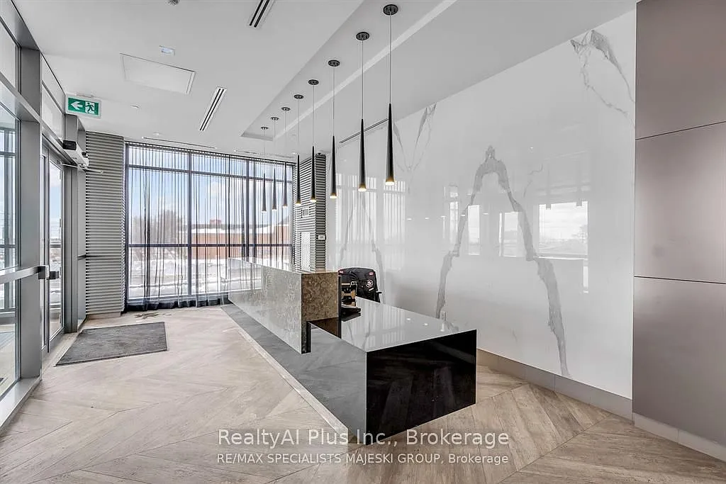Cypress at Pinnacle Etobicoke — Photo 3