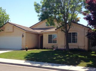 6091 W Bluff Ave, Fresno, CA 93722