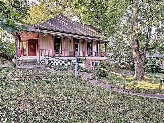 4th image of 2221 Nowland Ave