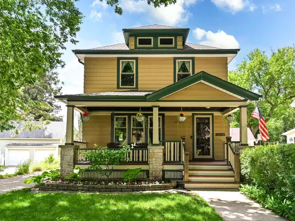 1347 N 71st STREET, Wauwatosa, WI 53213