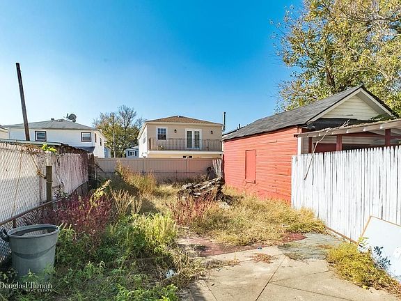 4th image of 12318 146th St