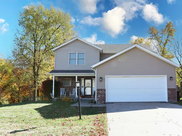 210 Stonewood Dr, East Peoria, IL 61611