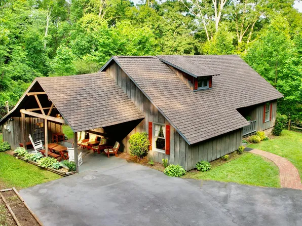 236 Hammond Dr, Summerville, GA 30747