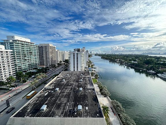 3rd image of 5838 Collins Ave APT 15G