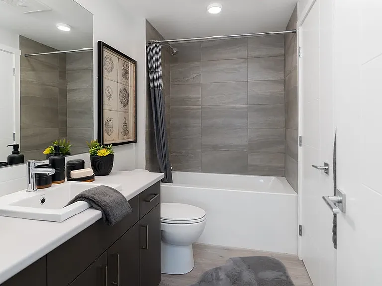 1229 Richter St — Photo 10