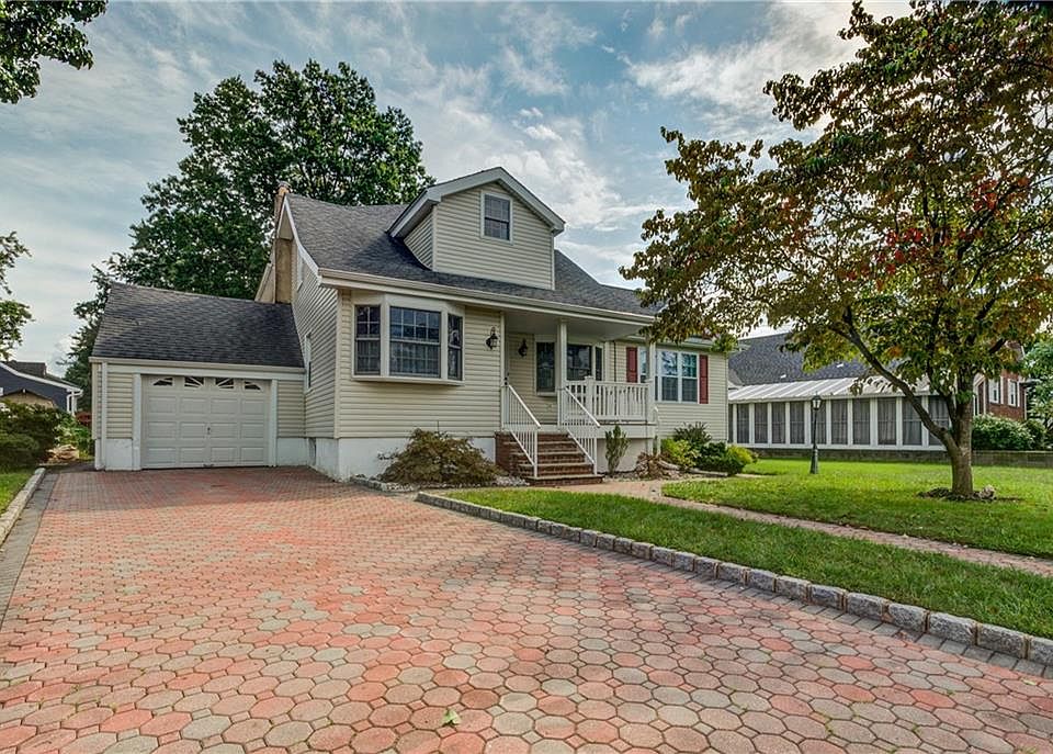 1st image of 507 Sherwood Dr