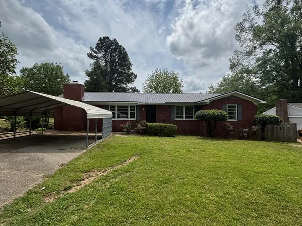 659 Coleman Ave, Holly Springs, MS 38635