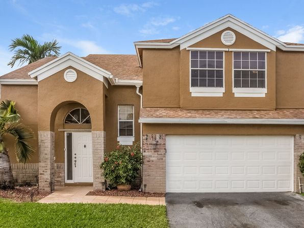 1161 SW 108th Ter