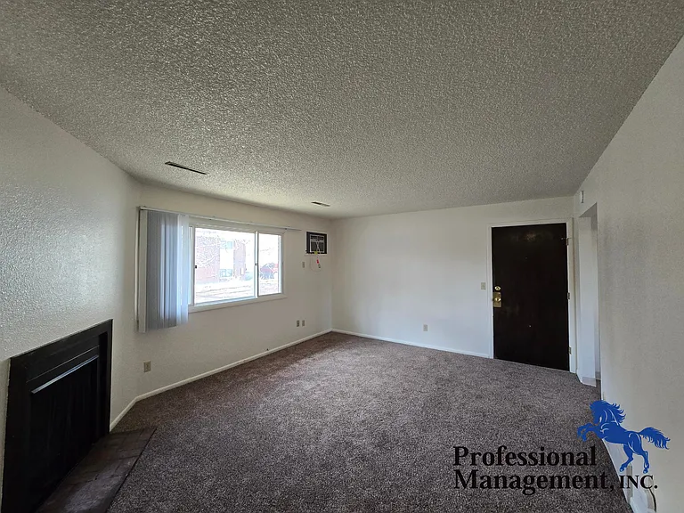 809 N 16th St #7 — Photo 1