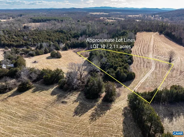 10 Evelyns Way, Stanardsville, VA 22973