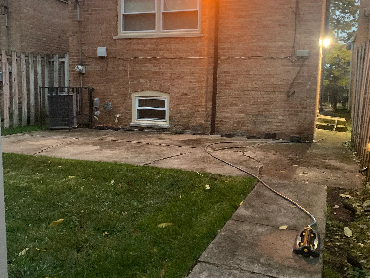 11608 S Vincennes Ave — Photo 3