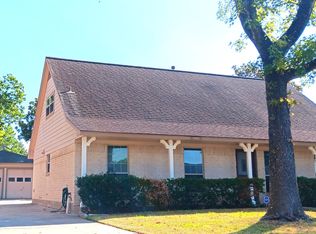 12626 Huntington Field Dr, Houston, TX 77099