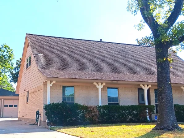 12626 Huntington Field Dr, Houston, TX 77099