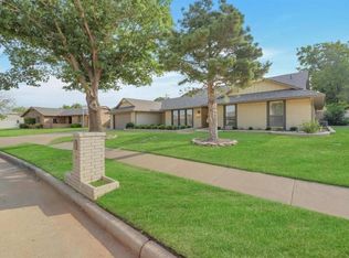 2402 Seminole Cir, Altus, OK 73521