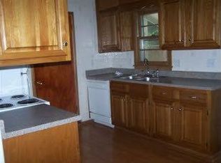 238 S Trout Ave, Haysville, KS 67060