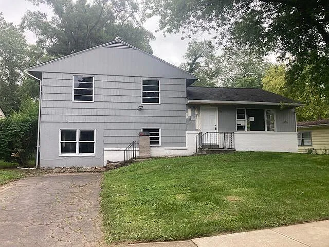 1614 Baxter Dr photo 1