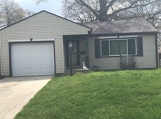 1308 N 11th St, Beatrice, NE 68310