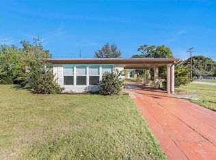 263 Walter Ave, Frostproof, FL 33843