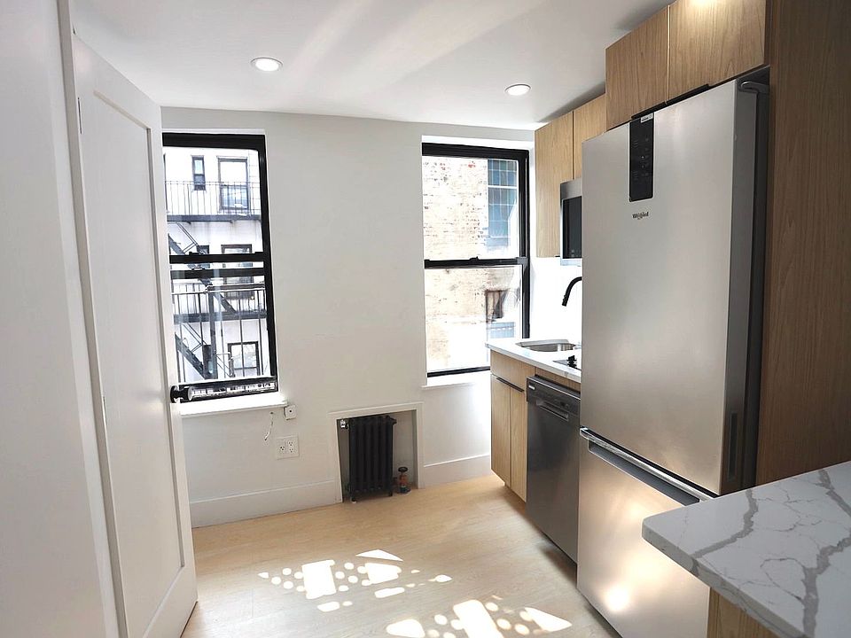 1st image of 153 Avenue A #40