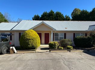 683 Grant St APT Q, Clarkesville, GA 30523