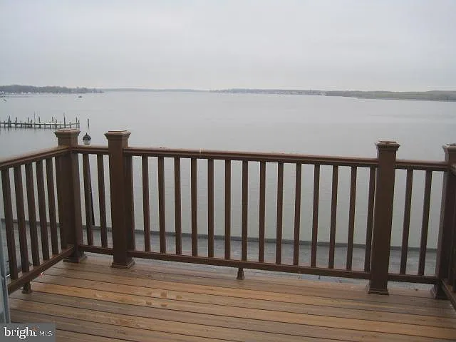 110 Villa Capri Cir — Photo 38