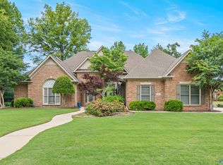 2415 Jarvis St SW, Decatur, AL 35603