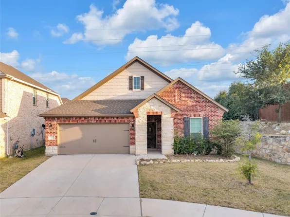 7337 Howling Coyote Ln, Fort Worth, TX 76131