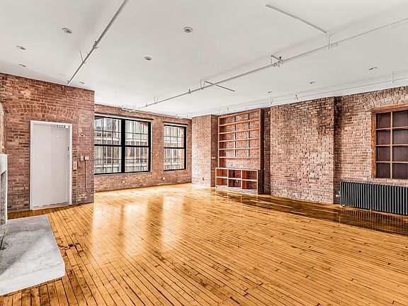 3rd image of 554 Broome St Floor 5