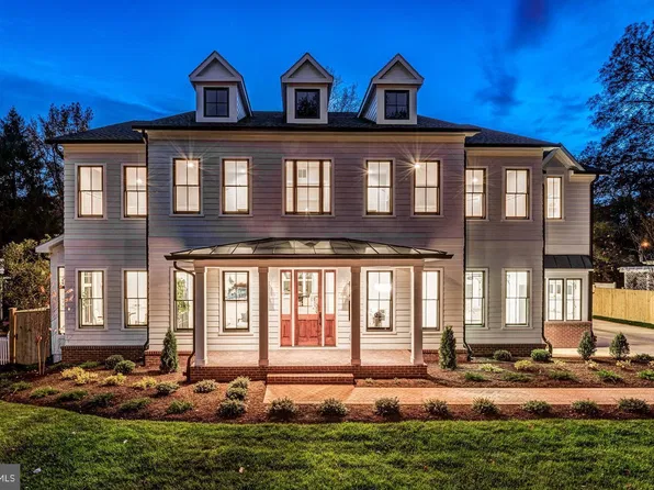 5512 Pollard Rd, Bethesda, MD 20816