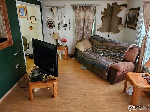 2nd image of 2036 1st Ave