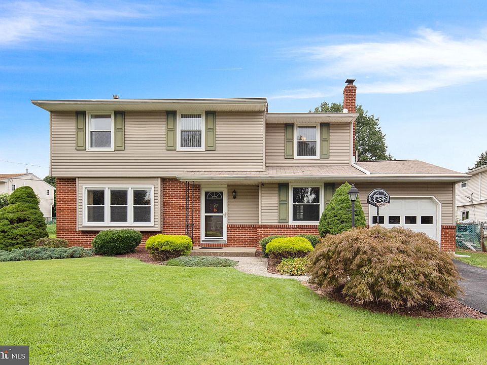 1st image of 2325 Thomas Ln