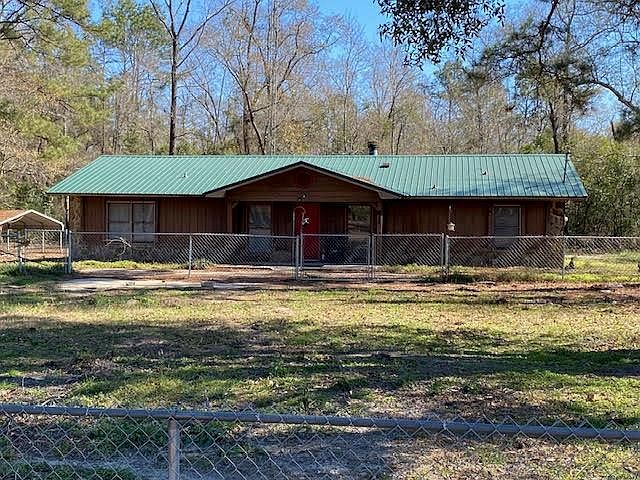 1st image of 782 1st Ave