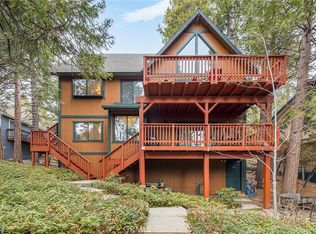 443 Old Toll Rd, Lake Arrowhead, CA 92352