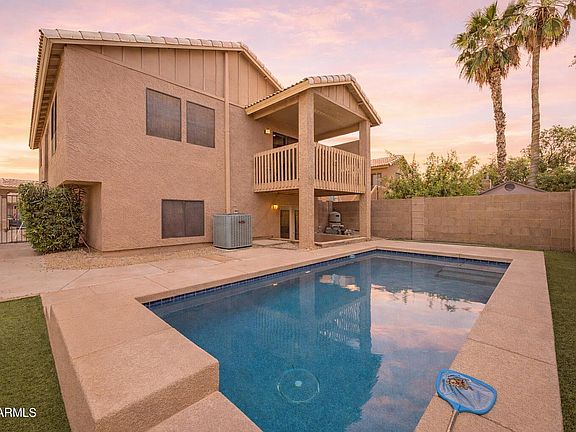 3rd image of 4021 E AMBERWOOD Drive