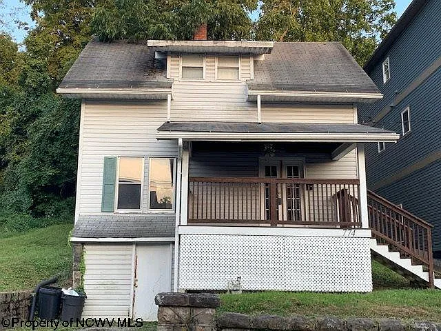 774 Garrison Ave — Photo 1