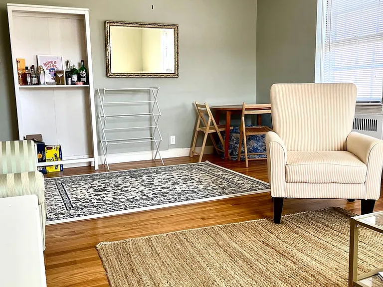 48 Browne St #5 — Photo 4