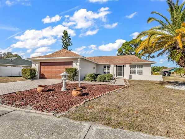 4318 Eastwood Dr, Sarasota, FL 34232