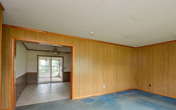 4th image of 5709 Green Cove Dr